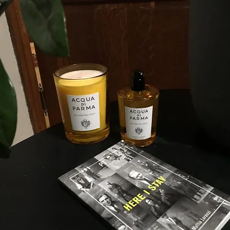 La De Lou Apartment